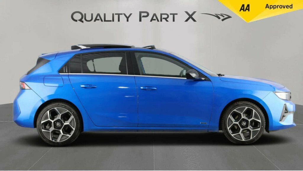Vauxhall Astra Hatchback DE23OMP Blue #4