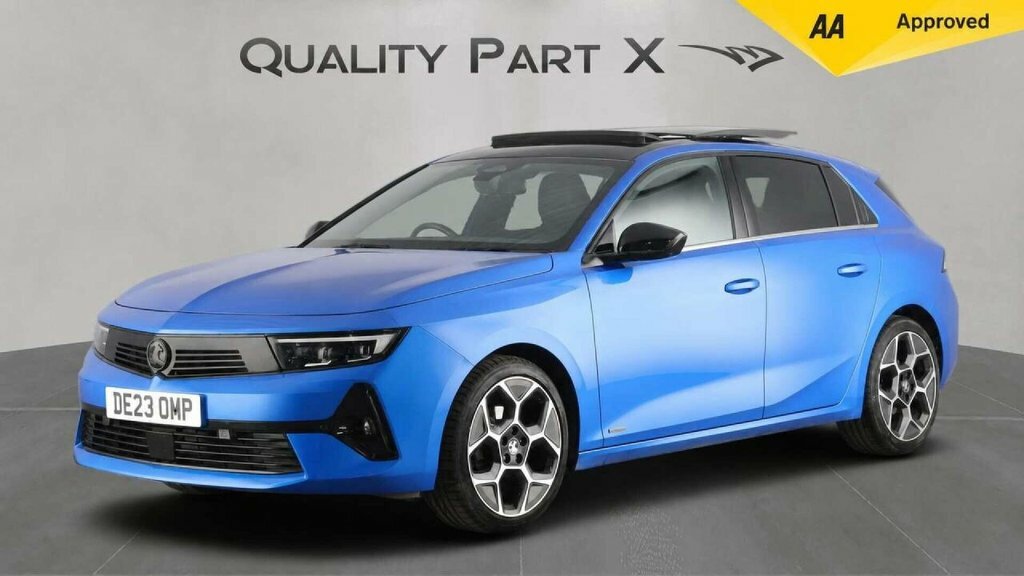 Vauxhall Astra Hatchback DE23OMP Blue #3