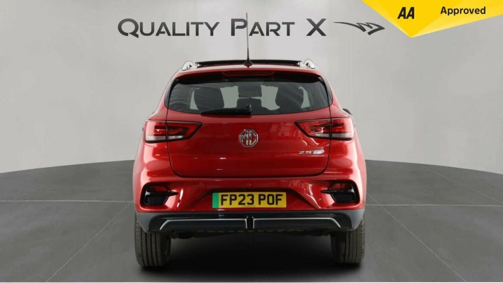MG ZS Suv FP23POF Red #6