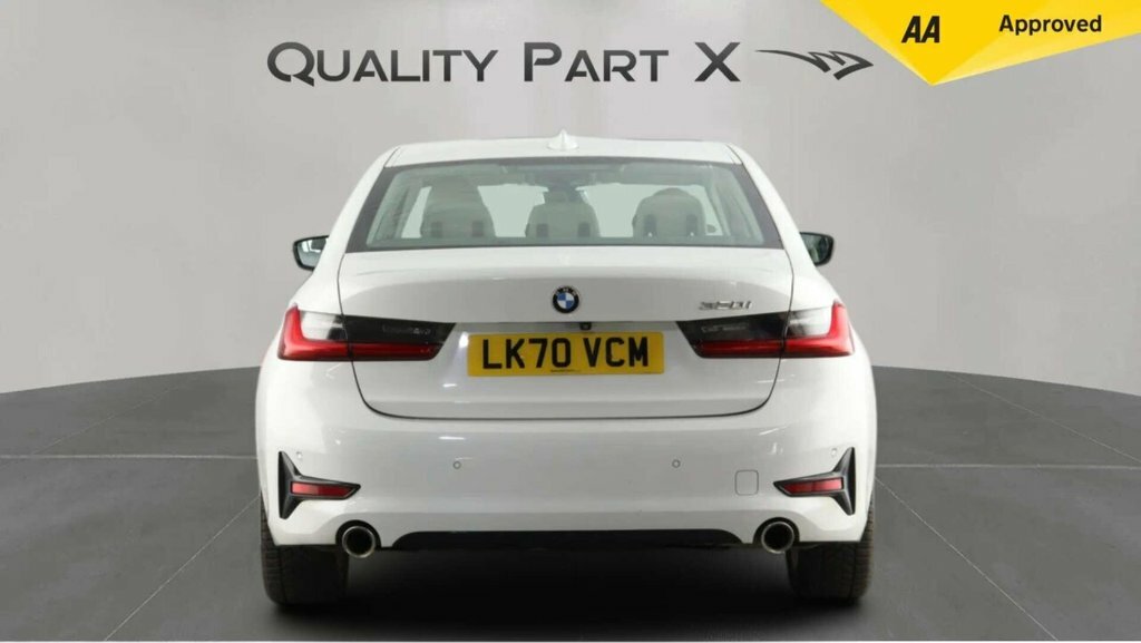 BMW 3 Series Saloon LK70VCM White #6