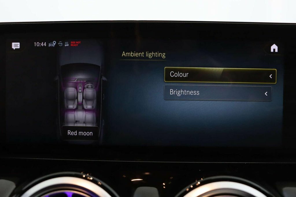 Mercedes-Benz EQA Eqa 350 Amg Lne Premium 4 Black #43