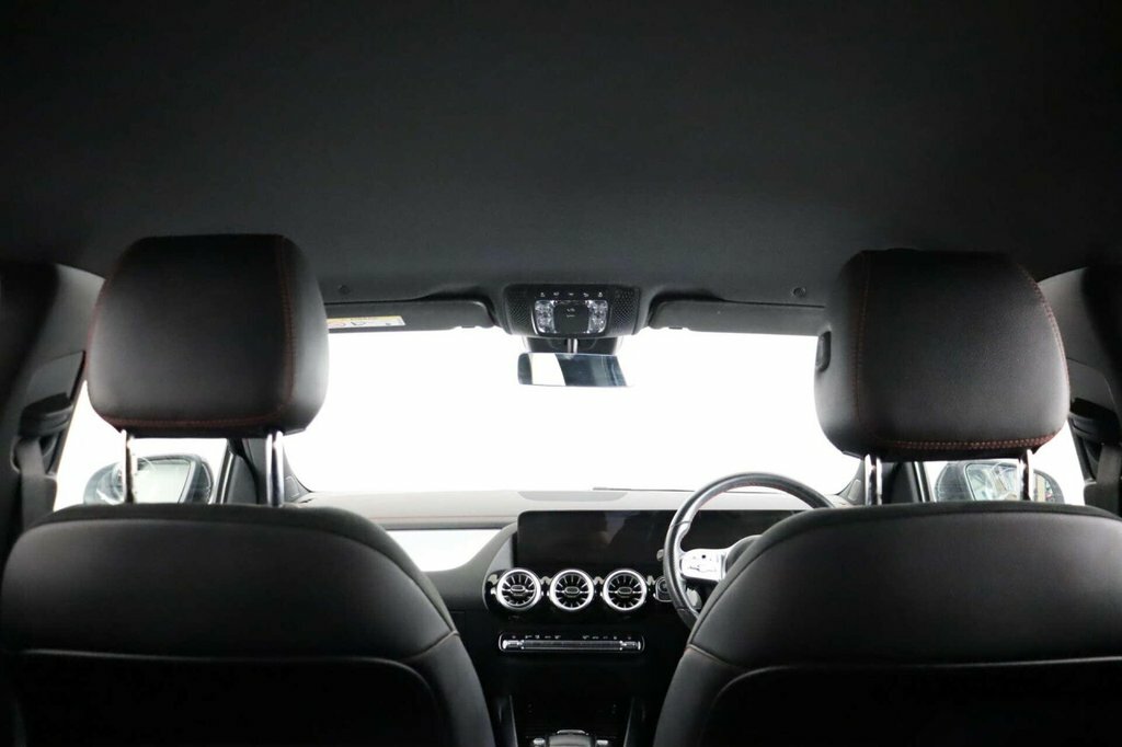 Mercedes-Benz EQA Eqa 350 Amg Lne Premium 4 Black #11
