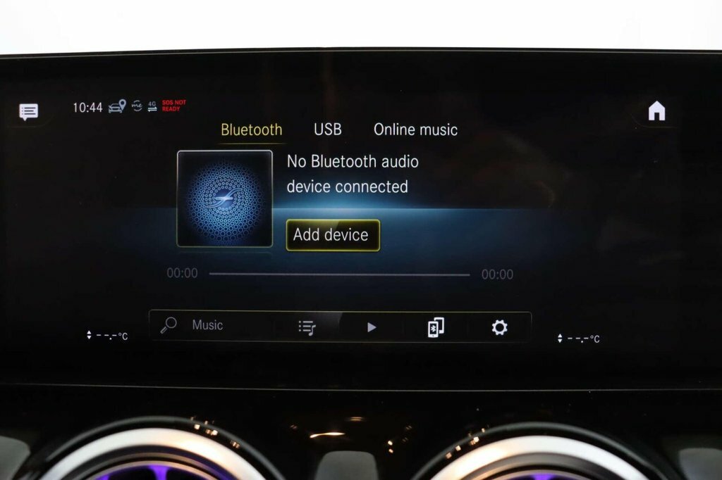 Mercedes-Benz EQA Eqa 350 Amg Lne Premium 4 Black #42