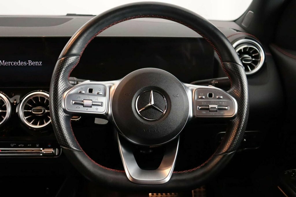 Mercedes-Benz EQA Eqa 350 Amg Lne Premium 4 Black #9