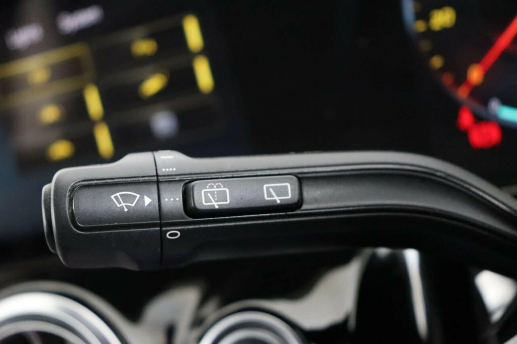 Mercedes-Benz EQA Eqa 350 Amg Lne Premium 4 Black #17