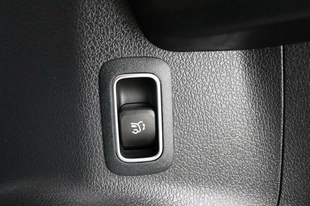 Mercedes-Benz EQA Eqa 350 Amg Lne Premium 4 Black #22