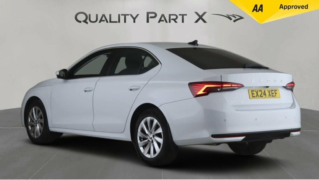 Skoda Octavia Hatchback EX24XEF White #5