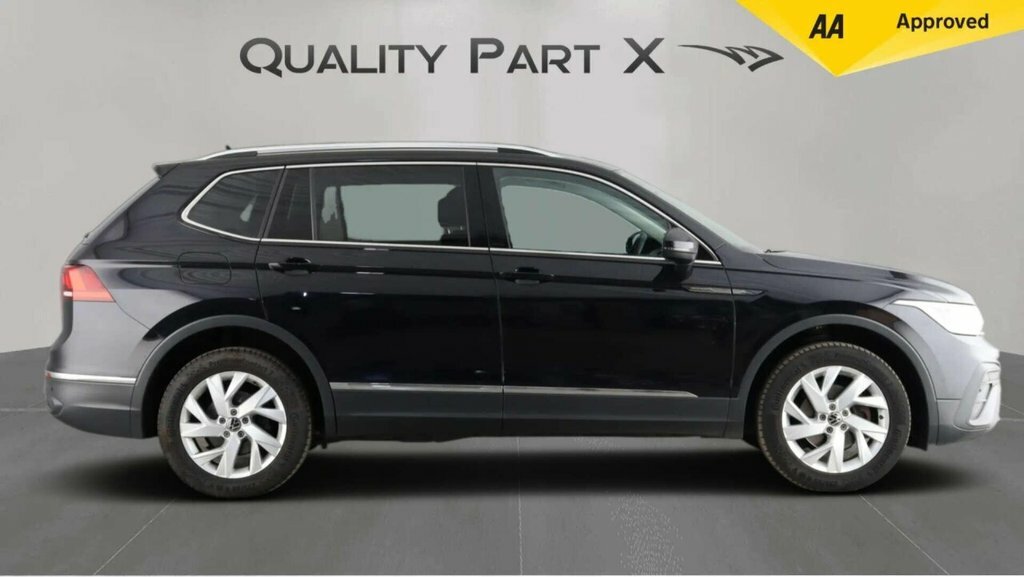 Volkswagen Tiguan Allspace Suv NG72HZX Black #4