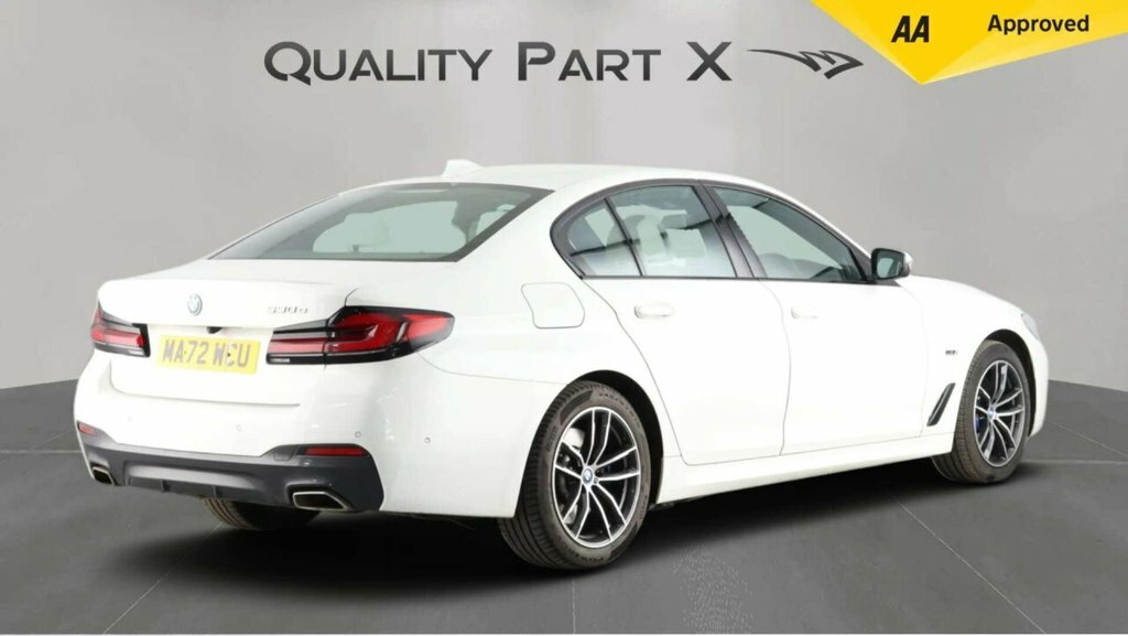 BMW 5 Series Saloon White #3