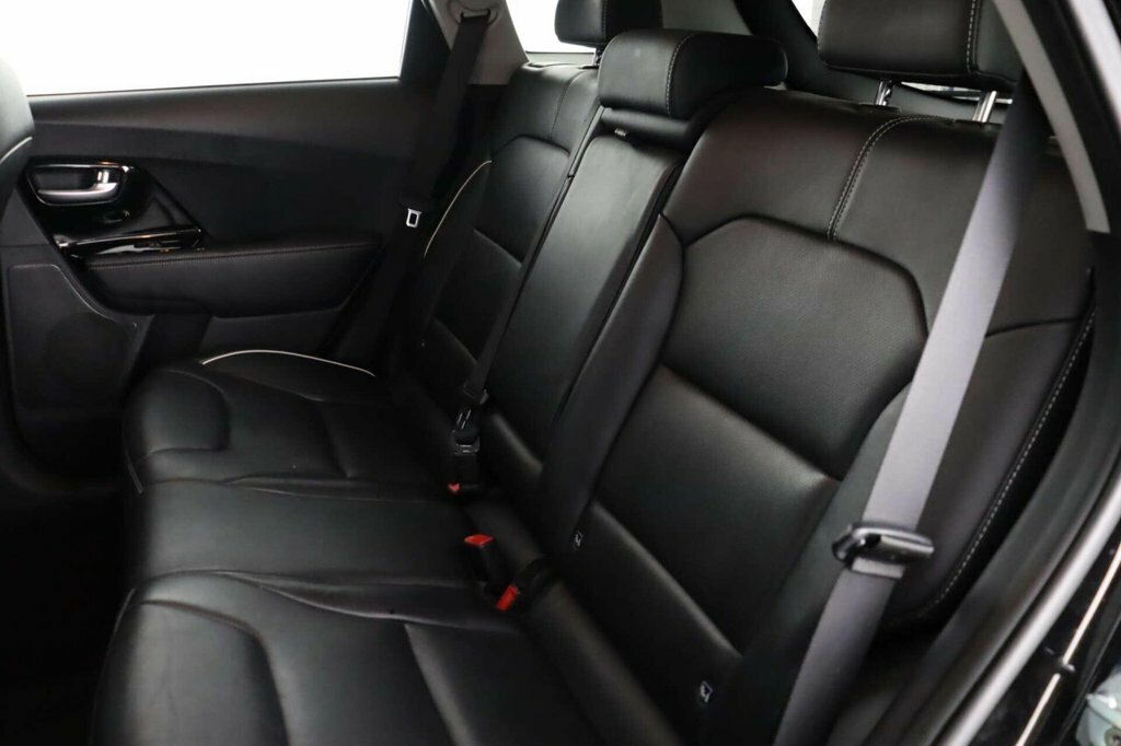 Kia e-Niro 64Kwh 4 Suv 201 Bhp White #16