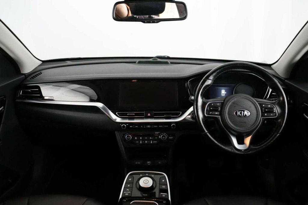 Kia e-Niro 64Kwh 4 Suv 201 Bhp White #11