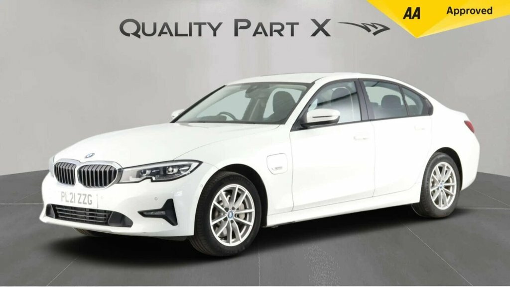 BMW 3 Series Saloon PL21ZZG White #3