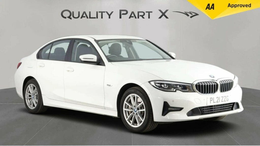 BMW 3 Series Saloon PL21ZZG White