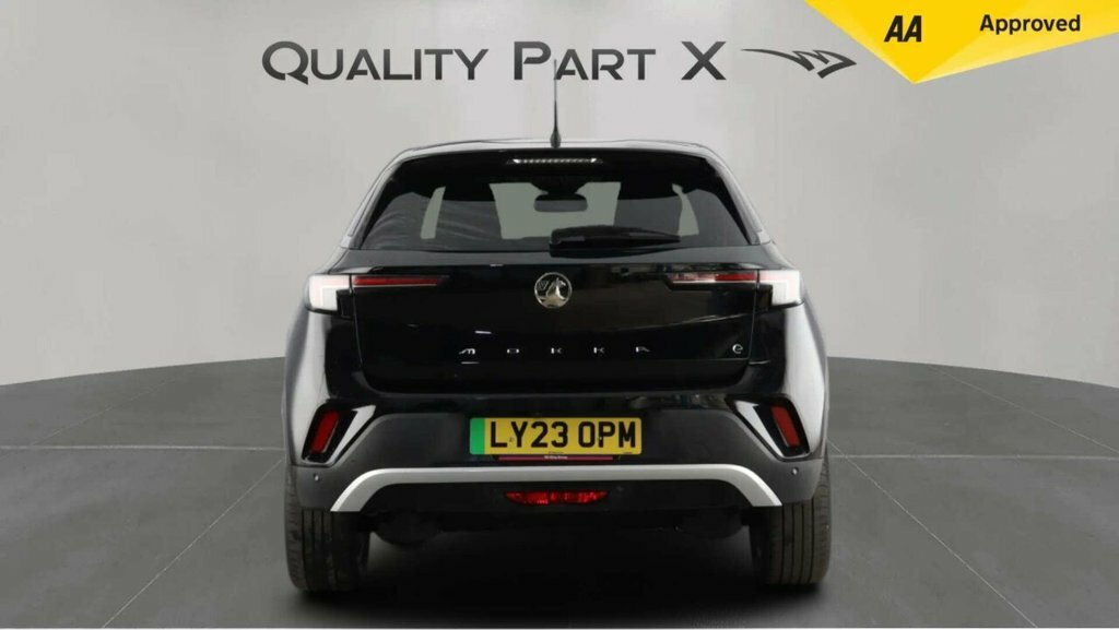 Vauxhall Mokka-e Suv Black #6