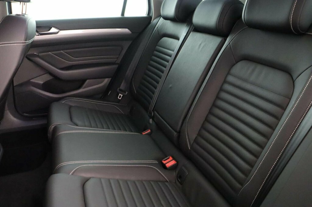 Volkswagen Passat 2.0 Tdi Evo Scr Sel Dsg Red #16