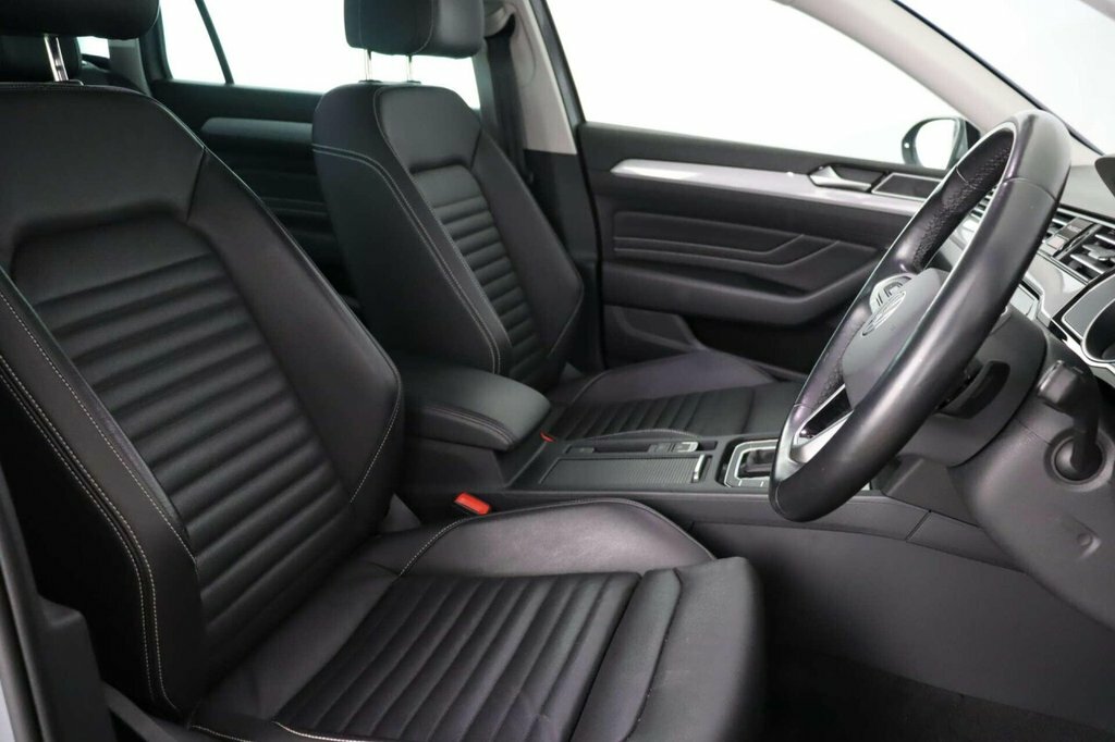 Volkswagen Passat 2.0 Tdi Evo Scr Sel Dsg Red #14
