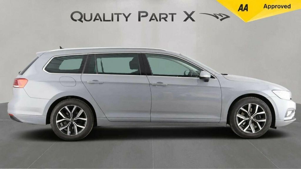 Volkswagen Passat Estate Grey #4