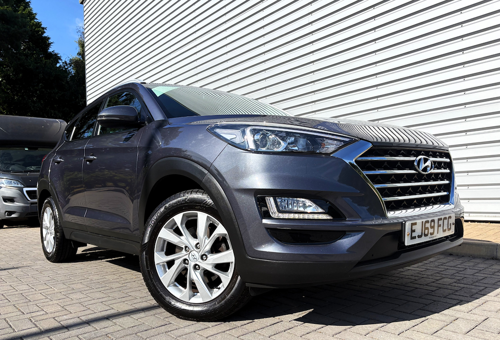 Hyundai Tucson Suv 2.0 Crdi Premium Se 4Wd Euro 6 Ss Black #2