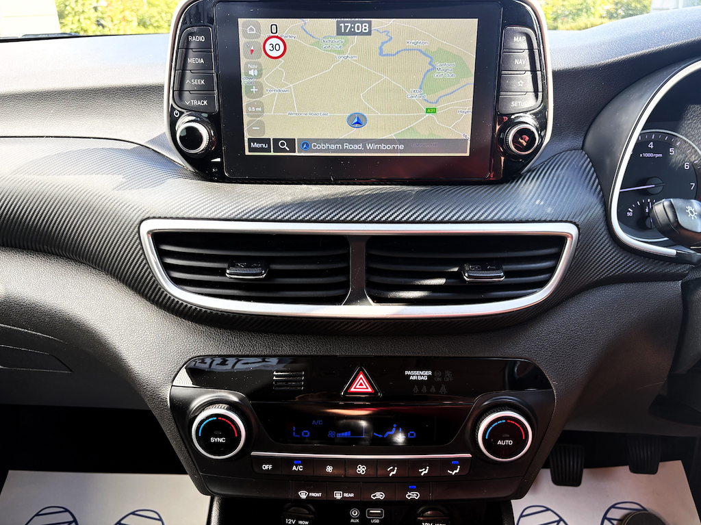 Hyundai Tucson Suv 2.0 Crdi Premium Se 4Wd Euro 6 Ss Black #14