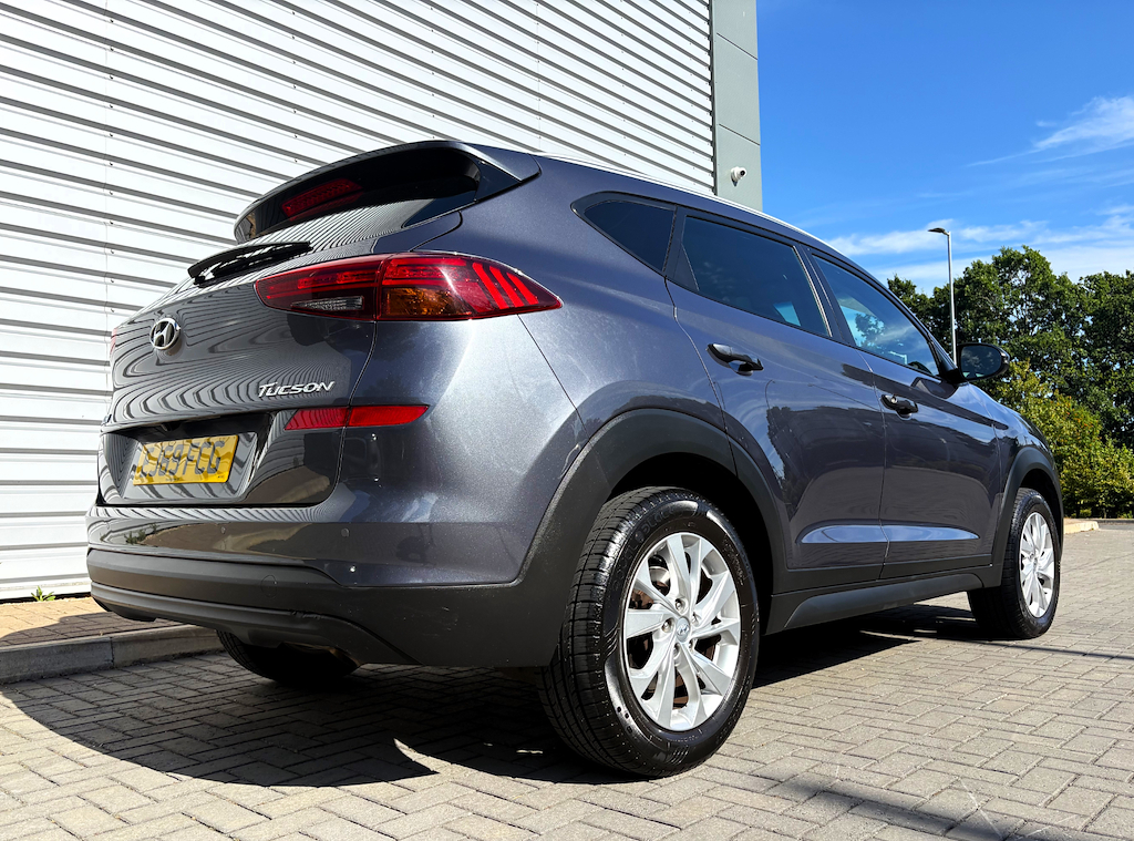 Hyundai Tucson Suv 2.0 Crdi Premium Se 4Wd Euro 6 Ss Black #4