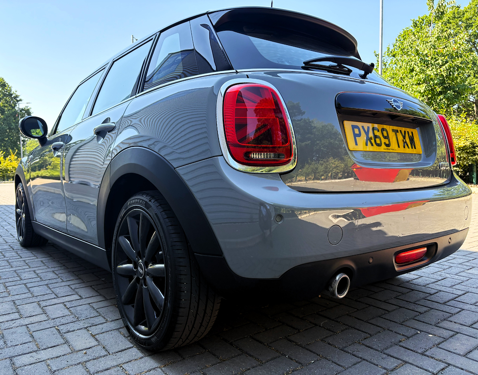 Mini Hatch Classic 1.5 Mk11 Face Lift Model Great Spec And Co PX69TXW Grey #5