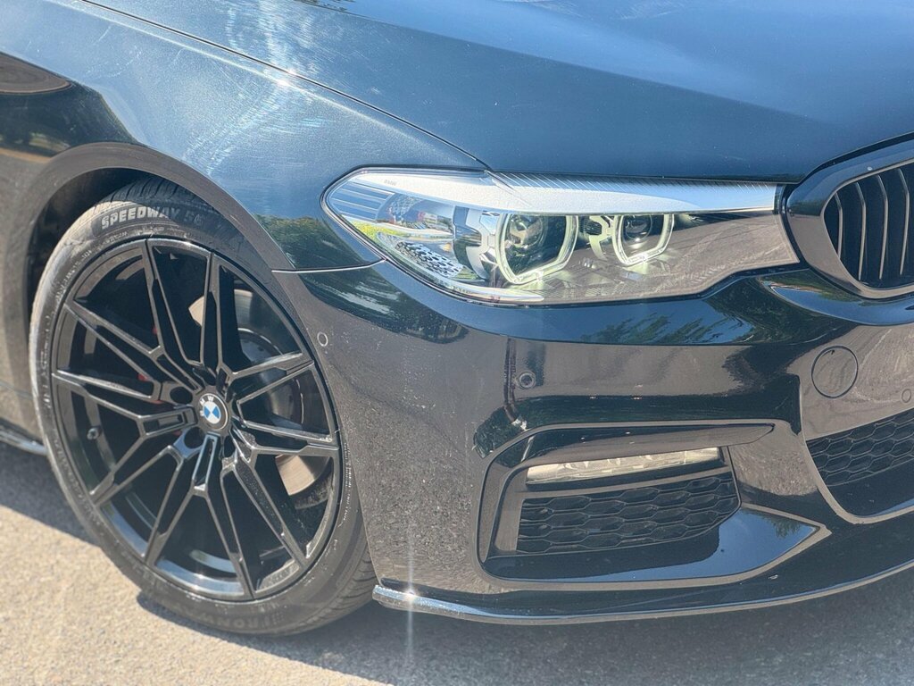 BMW 5 Series M Sport White #55