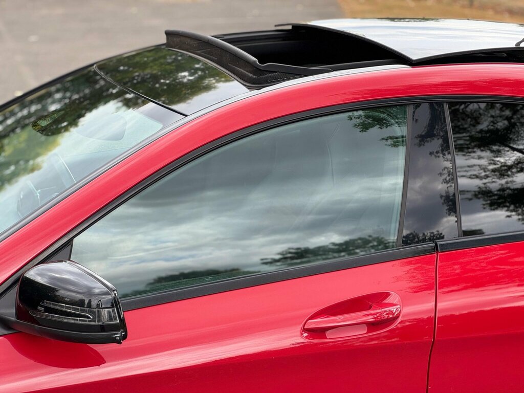Mercedes-Benz CLA Class Cla 200D Amg Line Tip Red #44