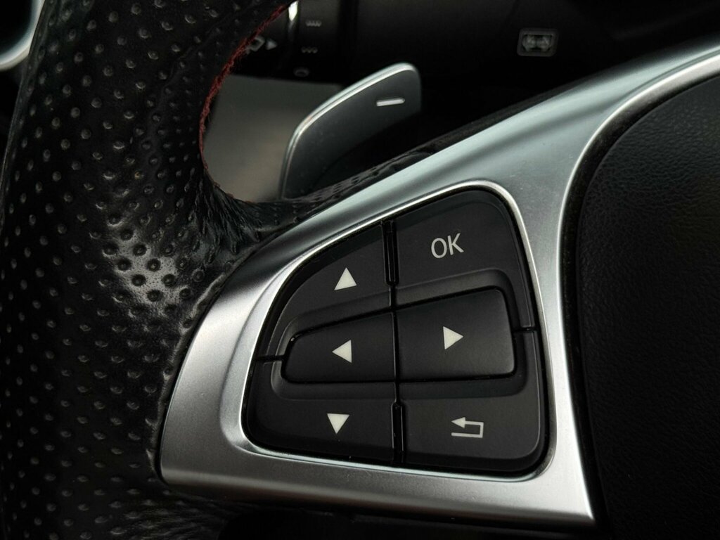 Mercedes-Benz CLA Class Cla 200D Amg Line Tip Red #25