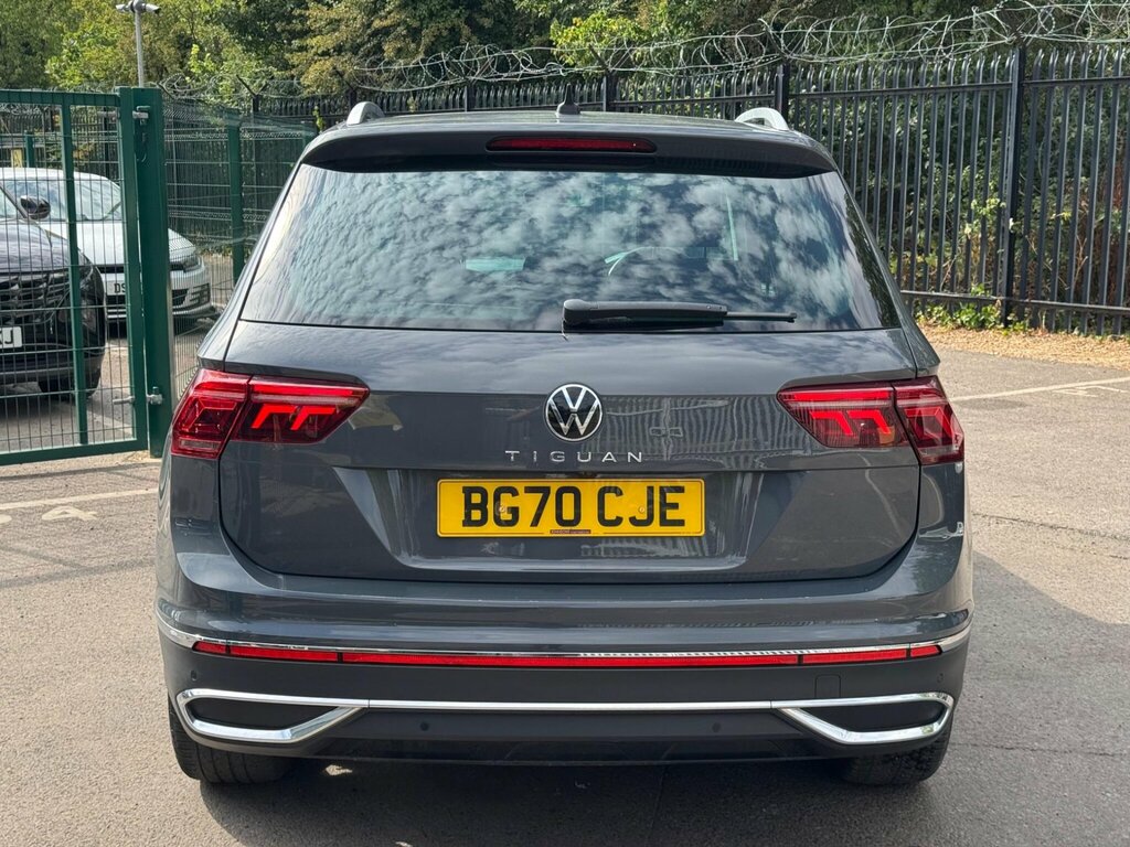 Volkswagen Tiguan R-line Tech Black #9