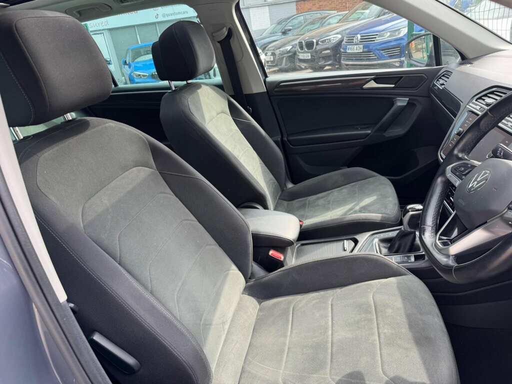 Volkswagen Tiguan R-line Tech Black #7