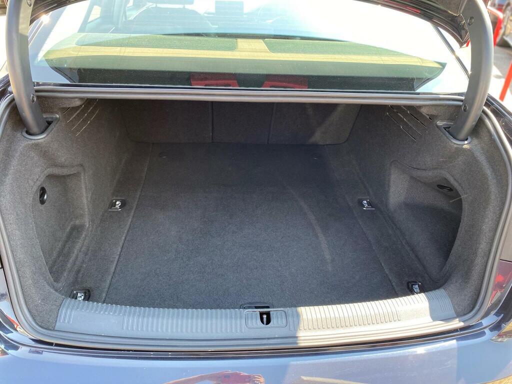 Audi A4 2.0 Tdi Ultra Sport Estate S Tronic Eur Black #14