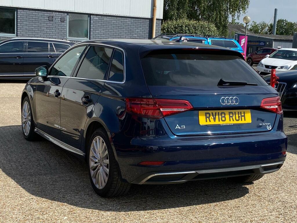 Audi A3 1.4 Tfsi E-tron Sportback E-s Tronic Euro 6 8. Blue