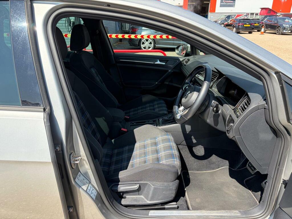 Volkswagen e-Golf 1.4 Tsi Grey #10