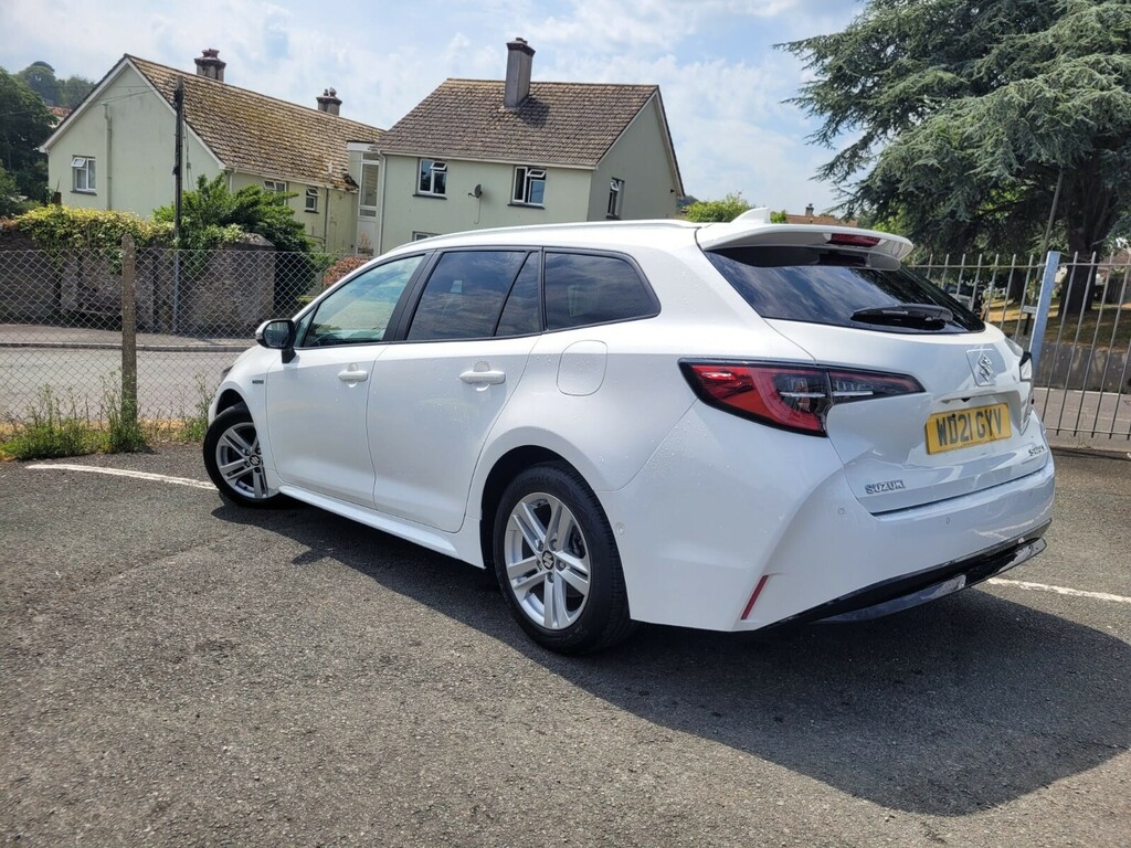 Suzuki Swace 1.8 Hybrid Sz5 Cvt White #5