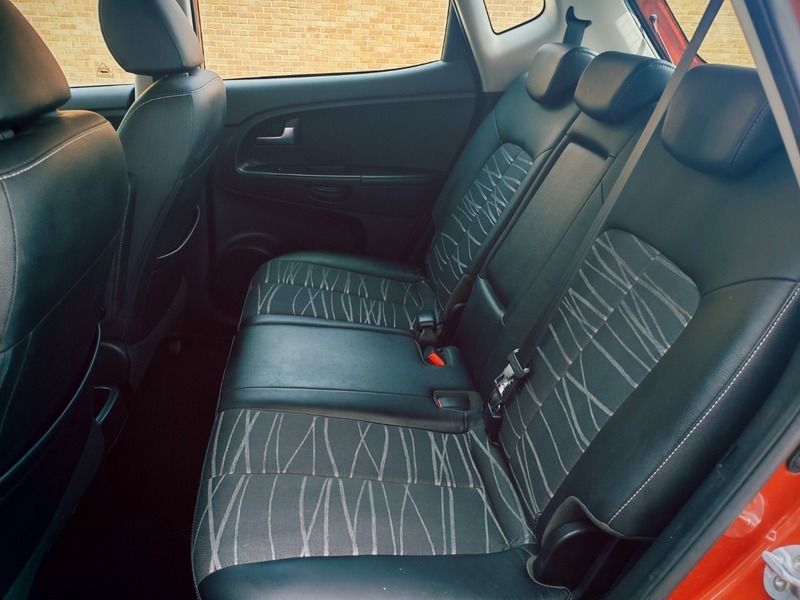 Kia Venga 1.4 1 Air Mpv Euro 6 Ss 89 B Black #15