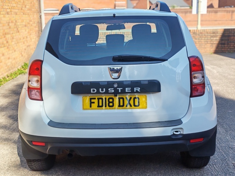 Dacia Duster 1.5 Dci 110 Ambiance Estate Grey #4