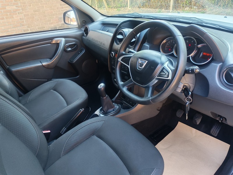 Dacia Duster 1.5 Dci 110 Ambiance Estate Grey #9