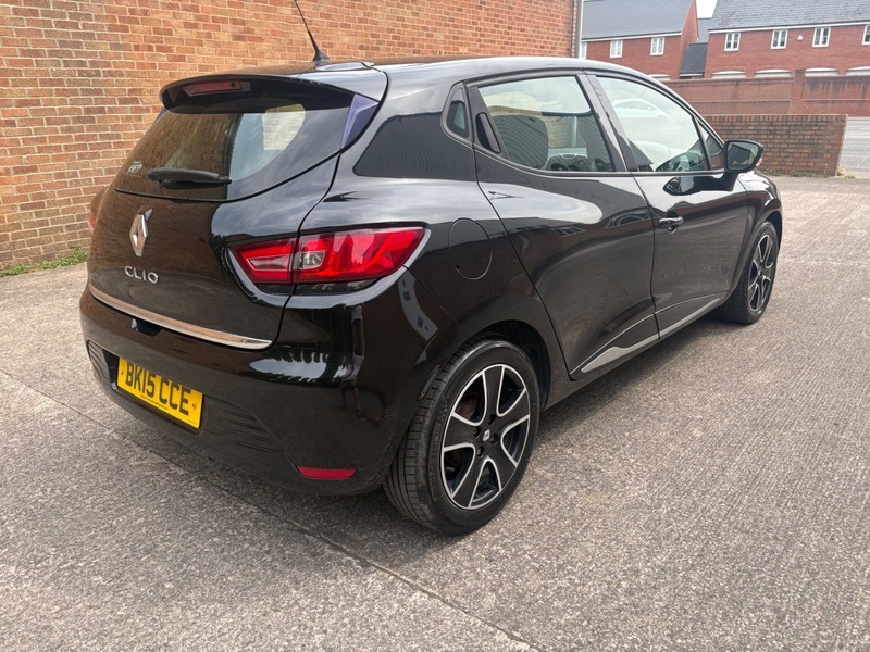 Renault Clio 1.2 16V Dynamique Medianav Black #3