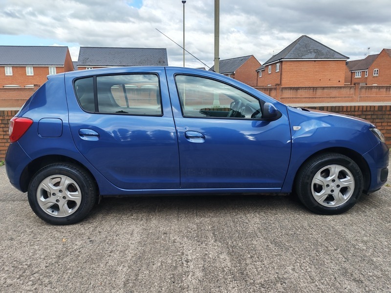 Dacia Sandero 0.9 Tce Laureate Hatchback Blue #3