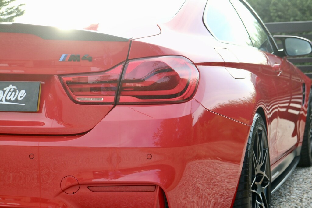 BMW M4 2018 3.0 Biturbo Gpf Competition Coupe White #22