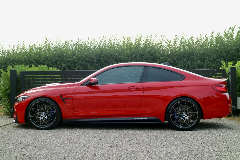 BMW M4 2018 3.0 Biturbo Gpf Competition Coupe White #59