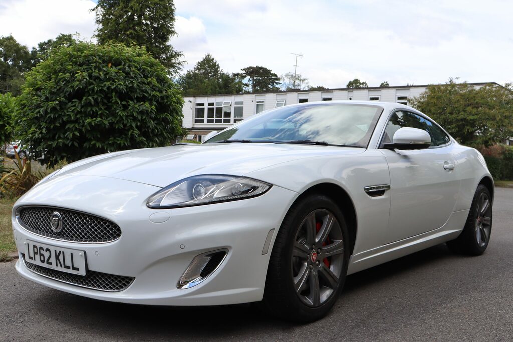 Jaguar XK 5.0 V8 Coupe White #3