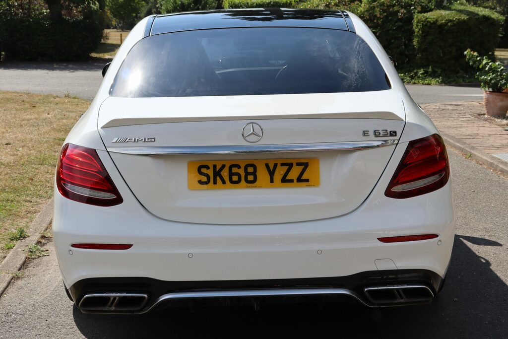 Mercedes-Benz E Class S 4.0 V8 Premium 4Matic SK68YZZ White #5