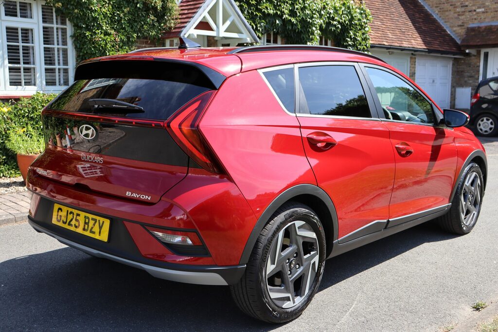 Hyundai Bayon 1.0 T-gdi Ultimate Dct Red #5