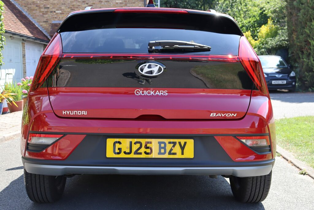 Hyundai Bayon 1.0 T-gdi Ultimate Dct Red #4