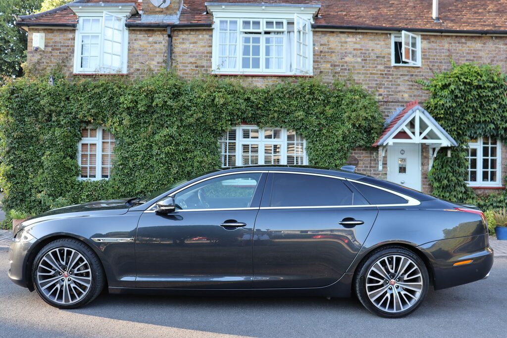 Jaguar XJ 3.0D Lwb Grey #4