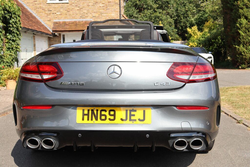 Mercedes-Benz C Class Amg 3.0 V6 Biturbo 4Matic Grey #6