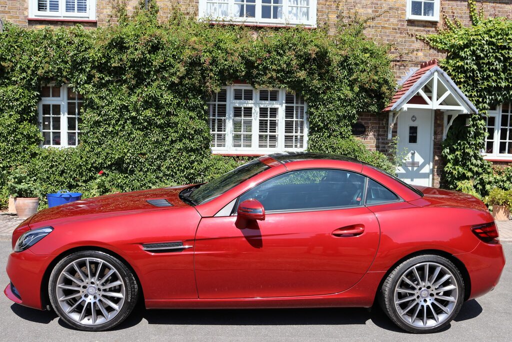 Mercedes-Benz SLC 2.0 Amg Line 9G-tronic Red #3