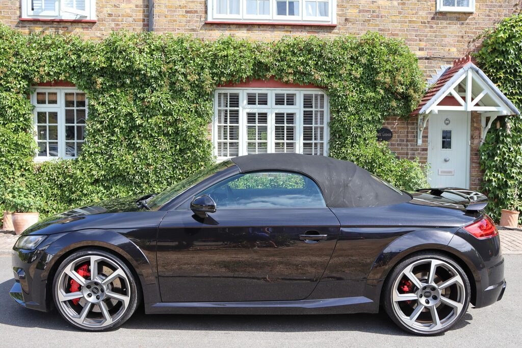 Audi TT RS 2.5 Tfsi Quattro S Tronic Roadster Black #5