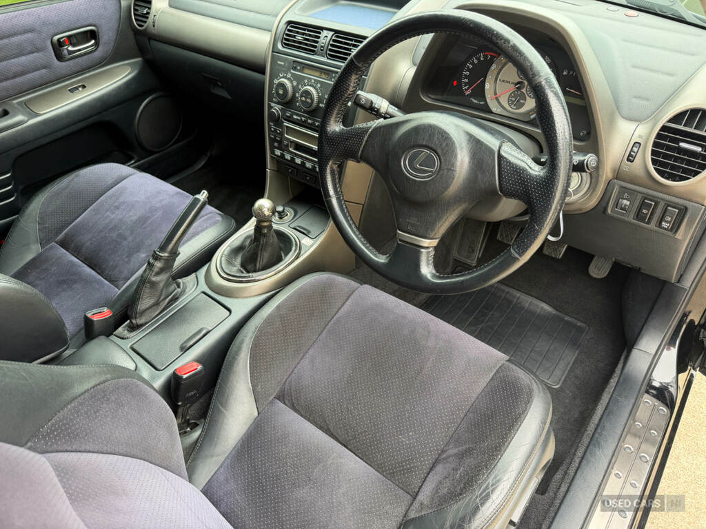 Lexus IS Se Auto Silver #17